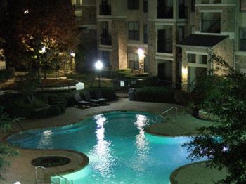 Refreshing pool